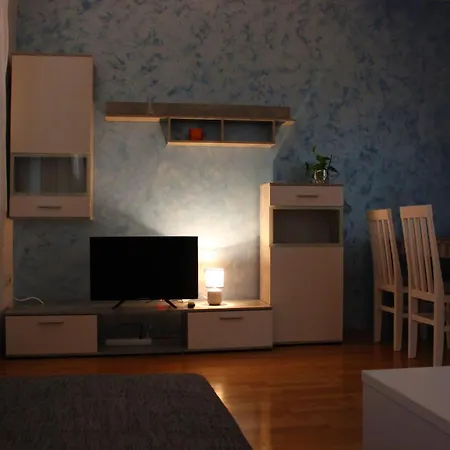 Apartament Tajna *